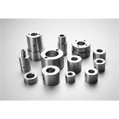 Usługi kucia metali na zamówienie od 15mm do 500mm, w tym procesy wyżarzania dla precyzyjnych zastosowań przemysłowych