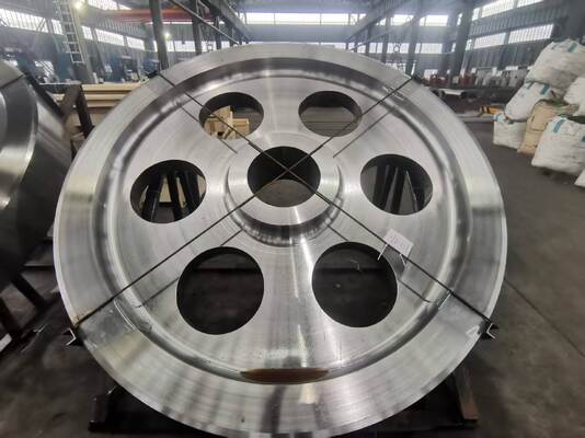 Wszechstronne odkuwki metalowe do niestandardowych projektów inżynieryjnych wymagających dostosowanych właściwości mechanicznych i fizycznych